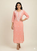 Peach color
